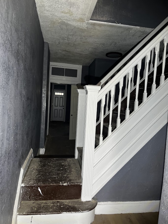 180X N Washington St 4