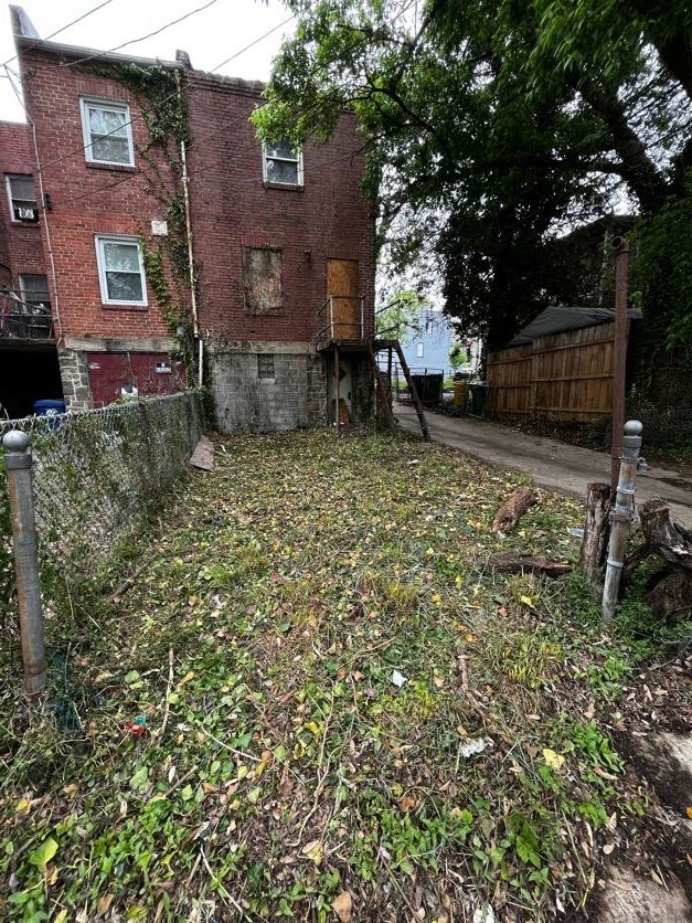 3301 Elbert St 3